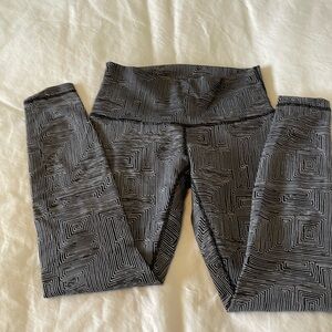 Lululemon yoga pants